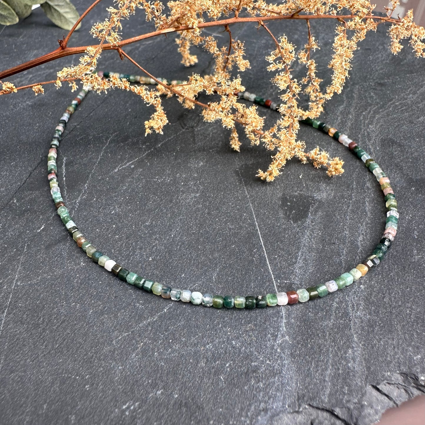 Quiet balance - Agat - Choker cu cristale naturale